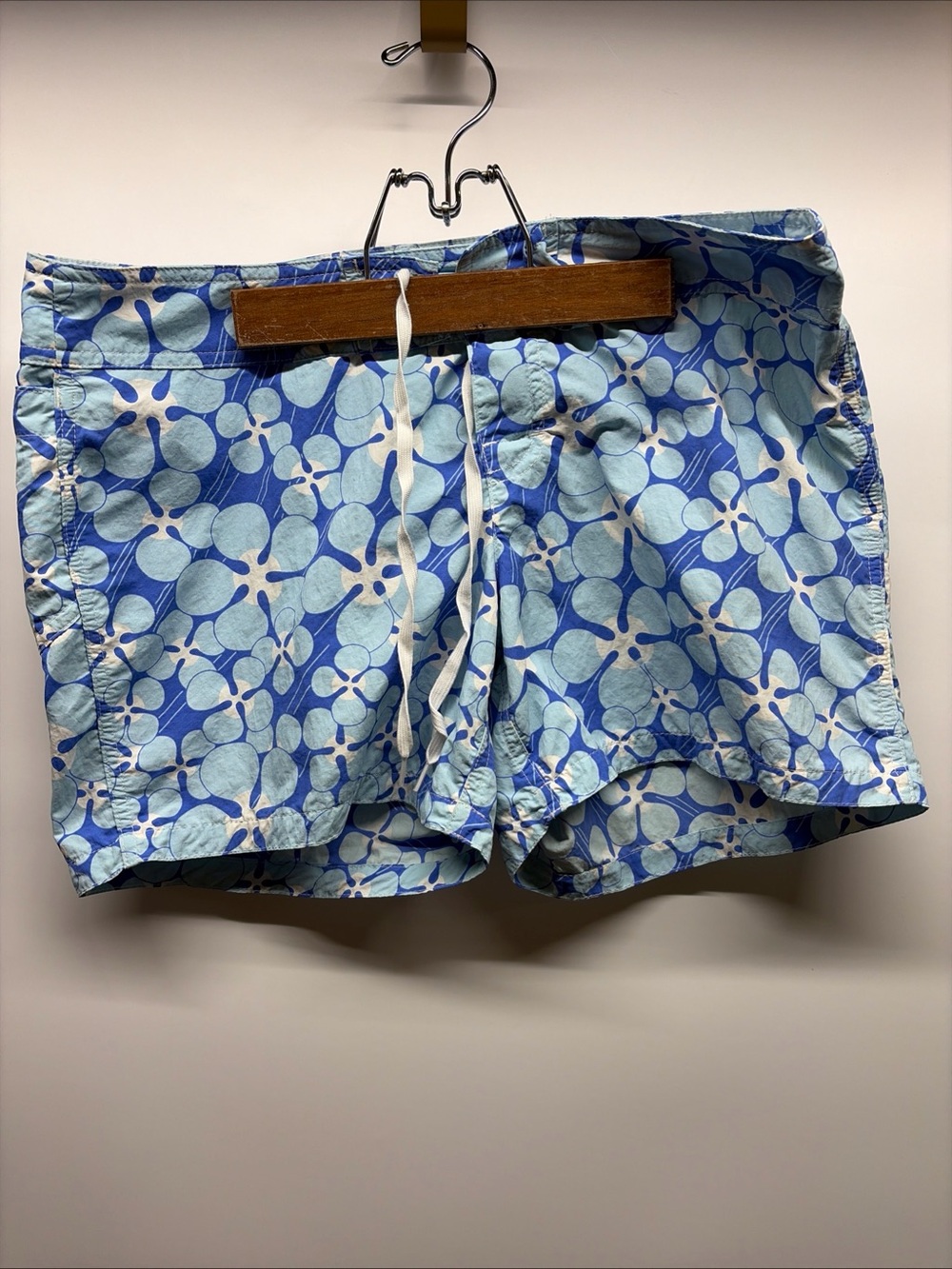 Vintage Patagonia Water Girl Board Shorts Floral Print Blue Womens Size 8